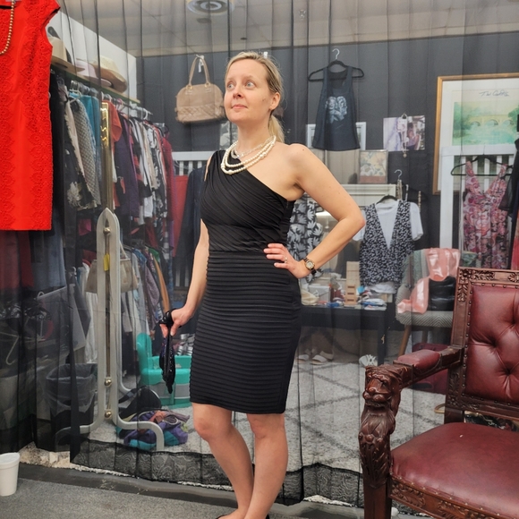 Philosophy size 6 Black - Picture 1 of 2